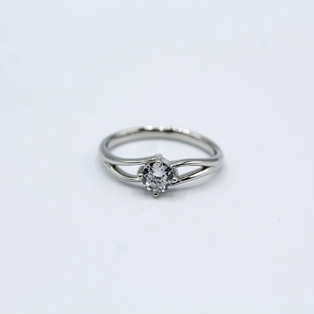 Wavy CZ Ring